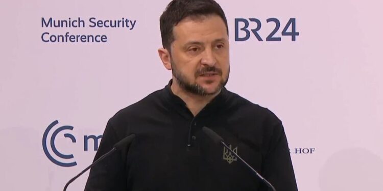 Зеленський виступив у Мюнхені. Після заяв Венса він тепер захисник Європи (ВІДЕО)