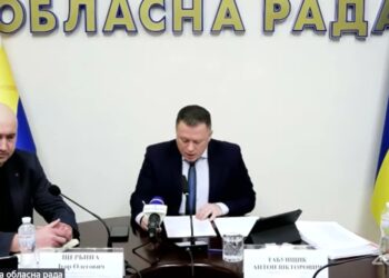 Миколаївська облрада погодилась прийняти цілісні майнові комплекси 7 ПТНЗ у Миколаєві, хоча і не одноголосно