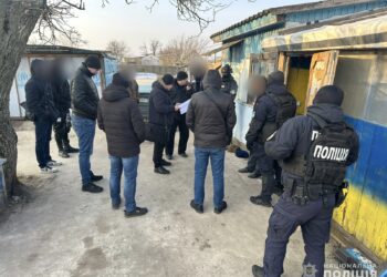 На Миколаївщині затримали наркоторговця – з широким асортиментом, набоями і тротилом (ФОТО)