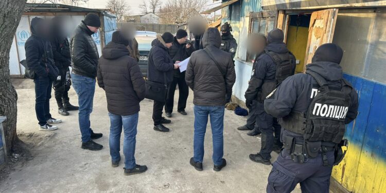 На Миколаївщині затримали наркоторговця – з широким асортиментом, набоями і тротилом (ФОТО)