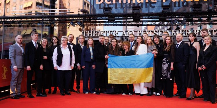 На Берлінському кінофестивалі відбулась світова прем’єра фільму “Стрічка часу”, де знялись і школярі з Миколаєва (ФОТО)