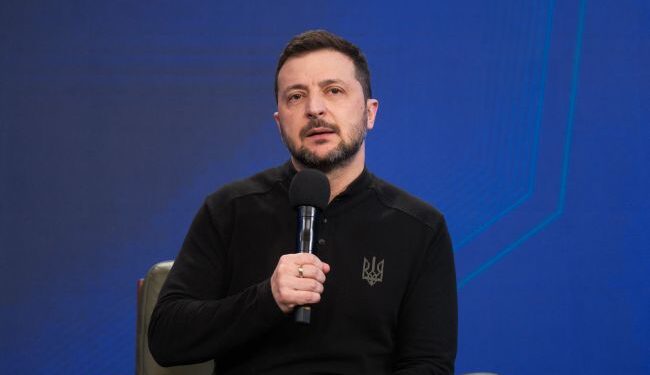 “Диктатор без виборів”. Зеленський відповів на слова Трампа