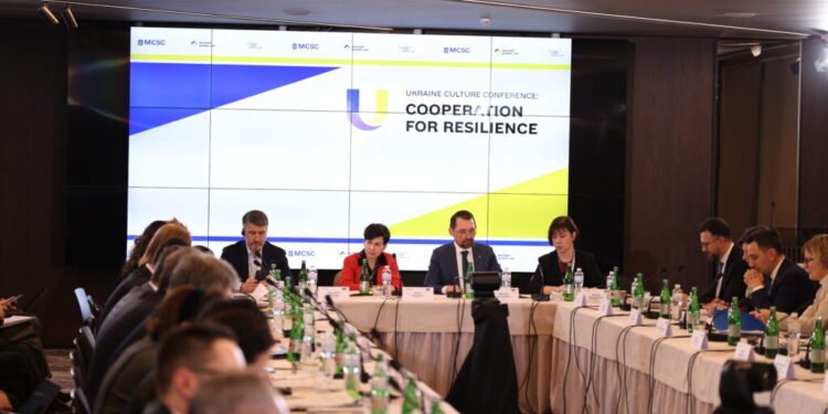 Відбулась перша міжнародна конференція на захист української спадщини, яка об’єднала 28 країн (ФОТО)