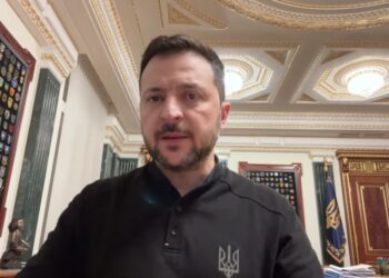 На РНБО говорили про «фінансову чистоту в країні» і прийняли рішення щодо санкцій – Зеленський (ВІДЕО)