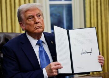 Трамп підписав укази щодо Ірану і виходу США з Ради ООН з прав людини – Reuters