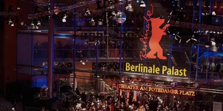 Стартує 75-й Берлінський міжнародний кінофестиваль: головні фільми та участь України (ФОТО)