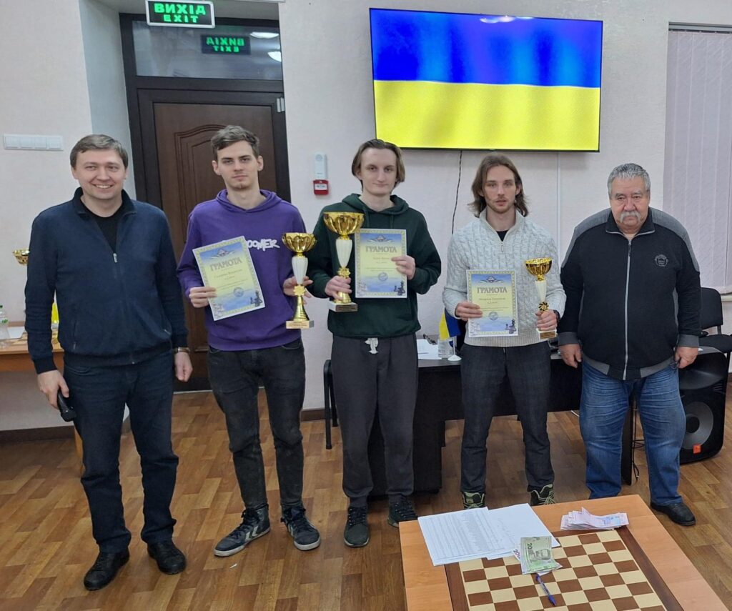 Кубок президента Федерації шахів Миколаївської області назвав переможців (ФОТО) 7 Кубок президента Федерації шахів Миколаївської області назвав переможців (ФОТО) 6