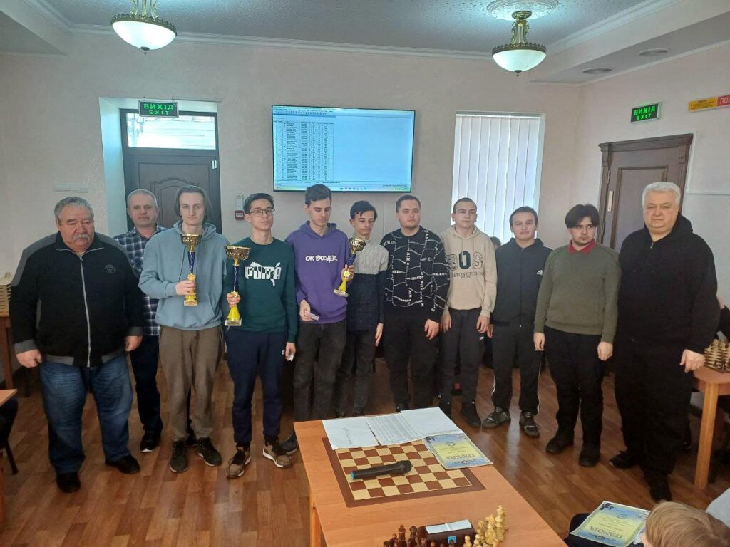 Кубок президента Федерації шахів Миколаївської області назвав переможців (ФОТО) 9 Кубок президента Федерації шахів Миколаївської області назвав переможців (ФОТО) 8