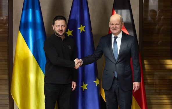 Зеленський провів зустріч із Шольцем