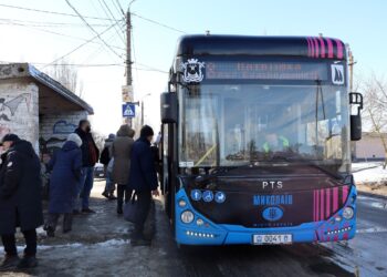 У Миколаєві від сьогодні запрацював новий маршрут до Матвіївки (ФОТО)