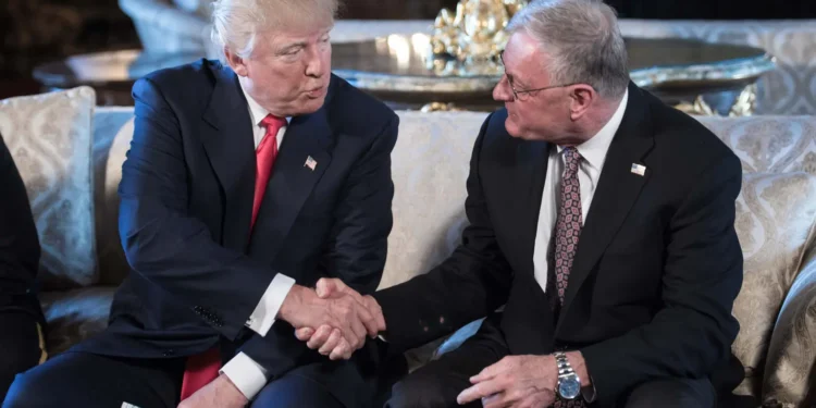 Кіт Келлог заявив, що Трамп спочатку хоче зупинити вбивства в Україні