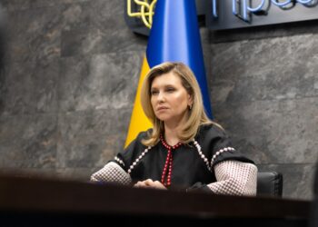 Олена Зеленська про відставку президента: “Якщо він буде спокійний за нашу безпеку, він може покинути свій пост” (ВІДЕО)