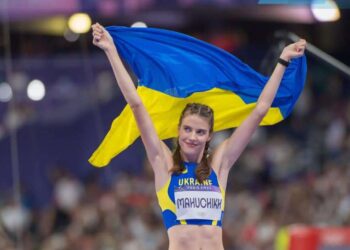 Ярослава Магучіх втретє поспіль взяла “золото” Європи в стрибках в приміщенні