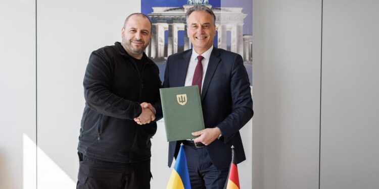 Україна підписала меморандум з виробником IRIS-T – кількість ППО і ракет може зрости втричі (ФОТО)