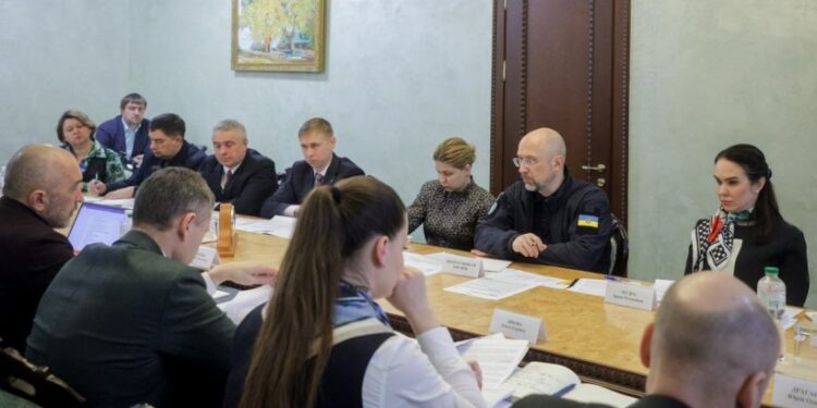 Шмигаль провів перше засідання Міжвідомчої робочої групи з питань використання заморожених російських активів на користь України