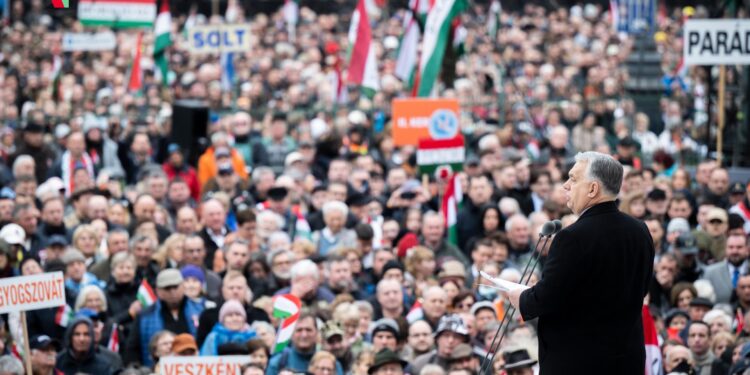 Орбан закликав угорців виступити проти вступу України до ЄC на запланованому референдумі