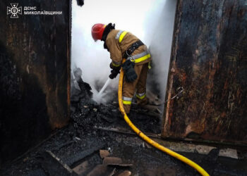 У Миколаєві вчора була пожежа на АЗС. Що ще гасили вогнеборці Миколаївщини
