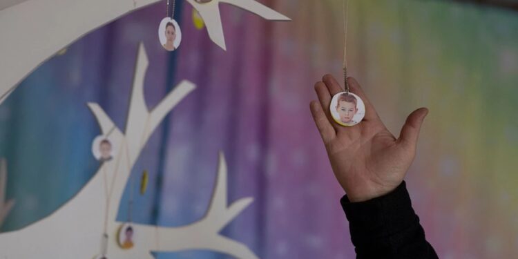 Трамп на 6 тижнів скасував припинення програми відстеження масових викрадень дітей в Україні