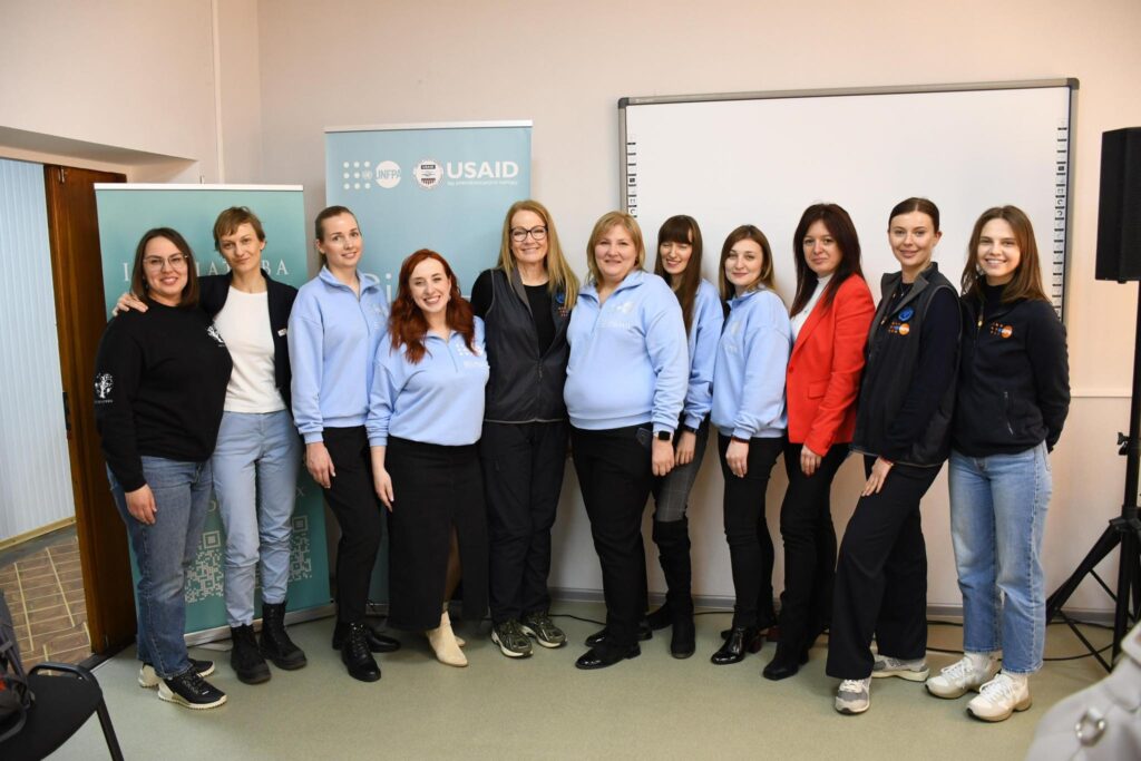 У Миколаєві відкрився стаціонарний простір для жінок та дівчат «Вільна» (ФОТО) 3 У Миколаєві відкрився стаціонарний простір для жінок та дівчат «Вільна» (ФОТО) 2