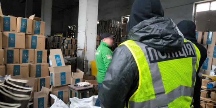 У Миколаєві судитимуть волонтерів і підприємця за продаж гуманітарної допомоги (ФОТО)