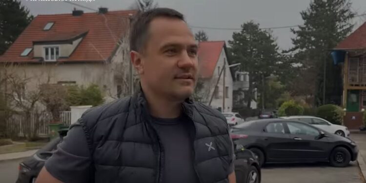 Підозрюваного у корупції Комарницького вивозили з країни люди з посвідченнями СБУ, прикриттям було авто “Вантаж 200” (ВІДЕО)