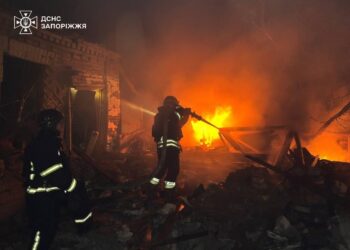 Кількість загиблих через атаку на Запоріжжя зросла до 3, серед загиблих – дитина (ФОТО, ВІДЕО)