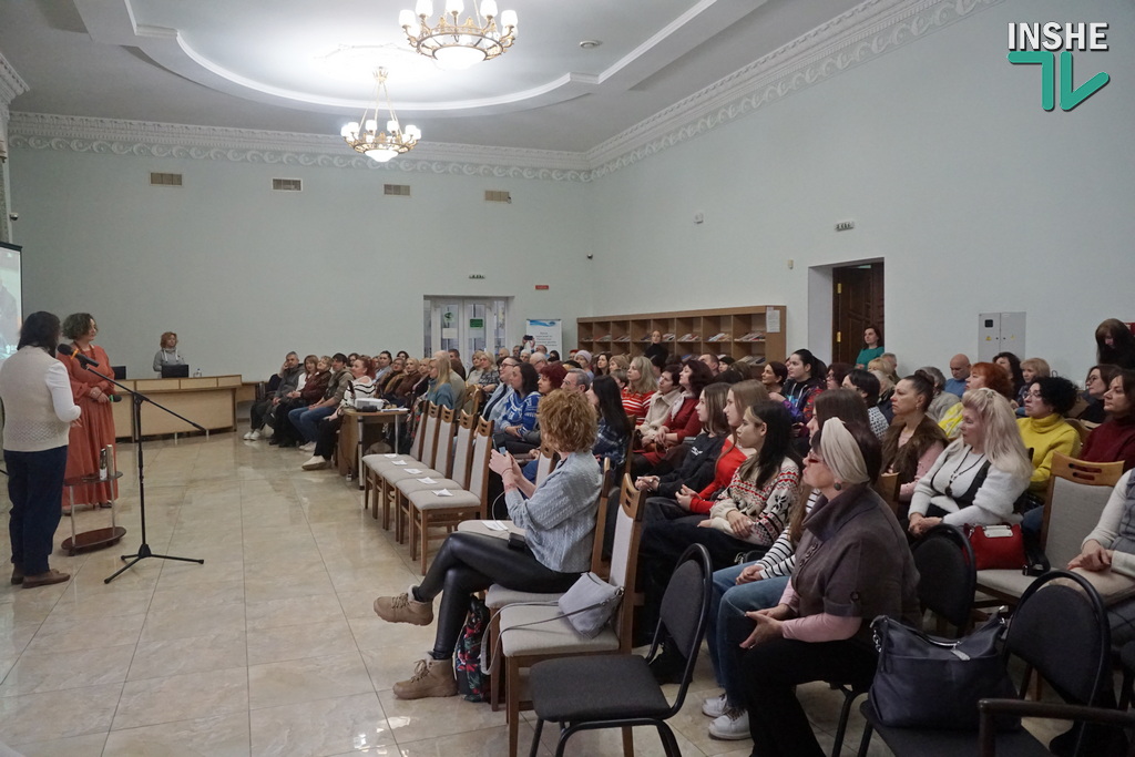 Незамінні люди є – у Миколаєві згадували поета, воїна і волонтера Гліба Бабіча (ФОТО) 2