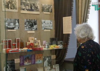 Маловідома сторінка історії міста – відкрилась виставка «Миколаїв парфумерний» (ФОТО)
