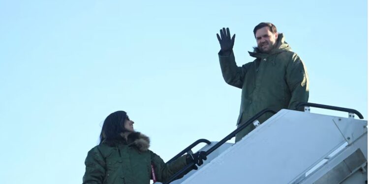 “…, як же тут холодно”, – Венса у Гренландії ніхто не зустрів (ФОТО)