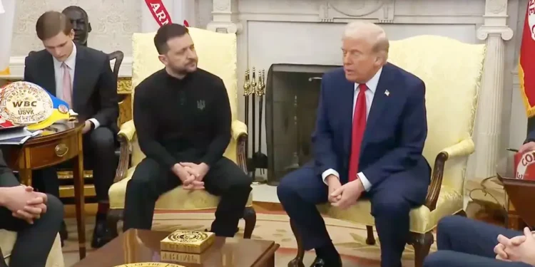 “Мої в мене вдома”. Що за “чемпіонський пояс Усика” привіз Зеленський Трампу (ФОТО)