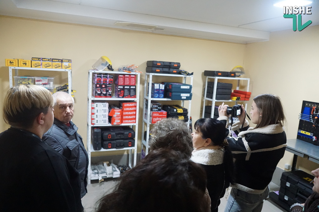 На допомогу літнім людям та ВПО у легких ремонтах - у Миколаєві відкрили Соціальний хаб (ФОТО) 7 На допомогу літнім людям та ВПО у легких ремонтах - у Миколаєві відкрили Соціальний хаб (ФОТО) 6