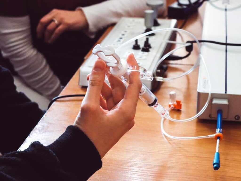 У Миколаївській обласній лікарні відкрили сучасне відділення інтервенційного лікування інсульту (ФОТО) 11 У Миколаївській обласній лікарні відкрили сучасне відділення інтервенційного лікування інсульту (ФОТО) 10