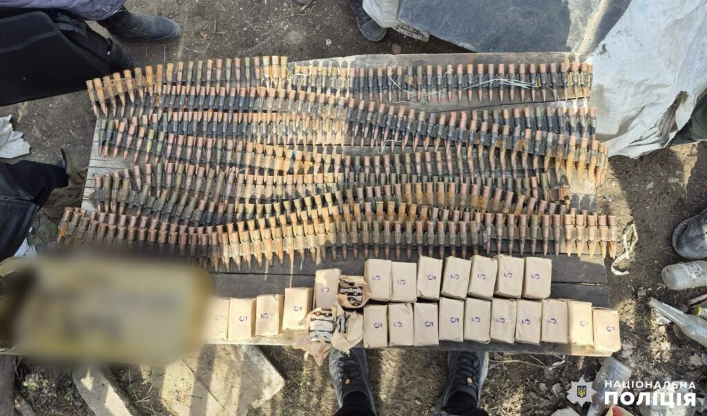 На Миколаївщині затримали торговця зброєю - наторгував на 45 тис.грн. (ФОТО) 13