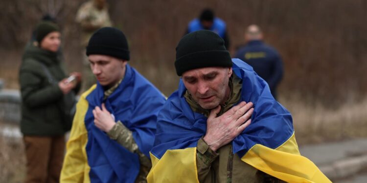 Двоє з них захищали Миколаївщину: більш детальна інформація про 197 захисників, яких вдалось повернути з полону (ФОТО)