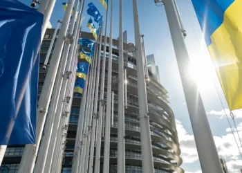 У разі перемир’я ЄС і надалі озброюватиме Україну