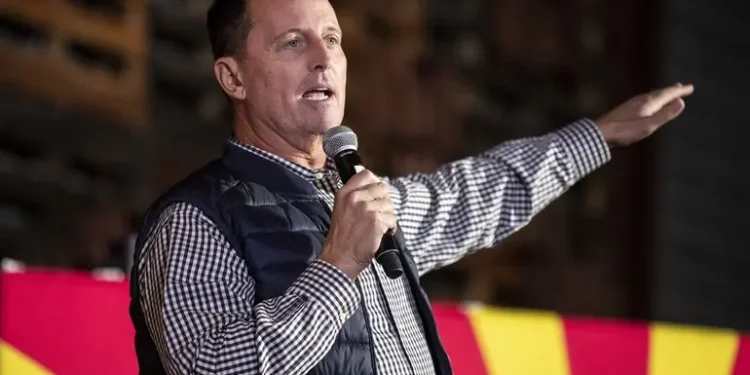 Ще один спецпредставник Трампа вляпався в скандал – заявив, що в України ніколи не було ядерної зброї. Що йому відповіли