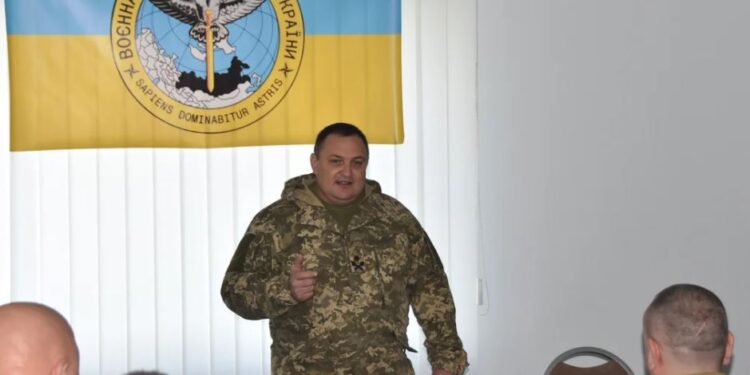 Командувача ОК “Північ” Красильникова звільнили з посади, Безугла назвала Сирського “мстивим брехуном”