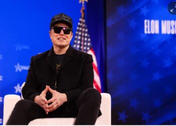 Маск оголосив війну судовій системі США, пропонує гроші тим, хто його підтримає