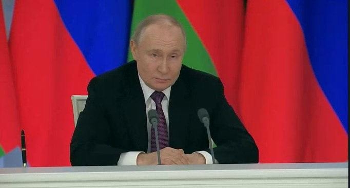 Путін сказав, що згоден на припинення вогню, а потім вивалив купу “але”