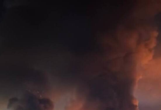 Атака рф на Одесу: є прильоти та постраждалі, почалася масштабна пожежа (ФОТО, ВІДЕО)