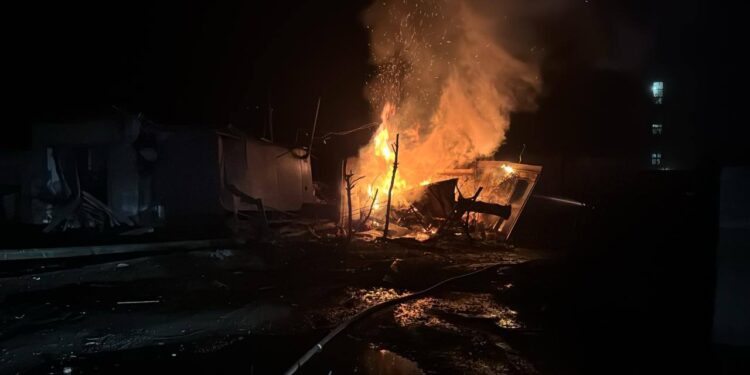 Вночі ворог атакував Кривий Ріг і Сумщину – руйнування значні