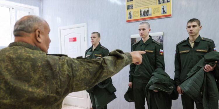 Путін призиває в армію 160 тис – підписав указ про весняний призов