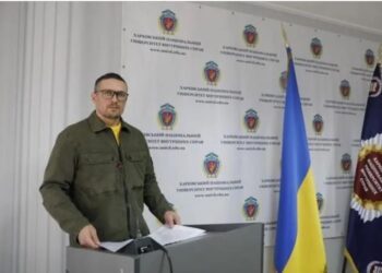 Олександр Усик тепер – доктор філософії. Захист дисертації став двічі скандальним (ВІДЕО)