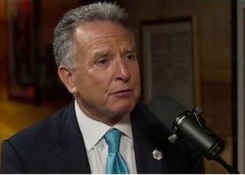 Путін хороший, РФ в Україні повернула своє, Європа дурна і бідна – спецпредставник Трампа дав інтерв’ю Карлсону