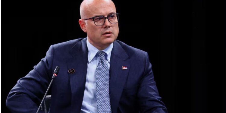 У Сербії протестувальники домоглися від президента Вучича відставки прем’єра Вучевича