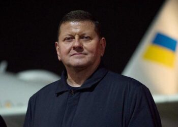 Залужний: “Не лише РФ намагається зруйнувати світовий порядок, США фактично остаточно його руйнують”