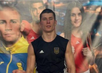 Миколаївець Максим Зіневич здобув золоту нагороду чемпіонату України з боксу (ФОТО)