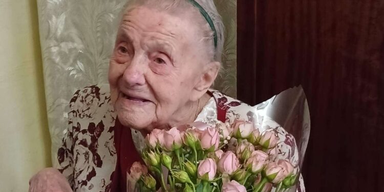 Мешканці Миколаєва Євгенії Мороз виповнилось 105 років (ФОТО)