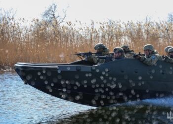 ЗСУ намагаються недопустити  просування ворога углиб української території, – Генштаб
