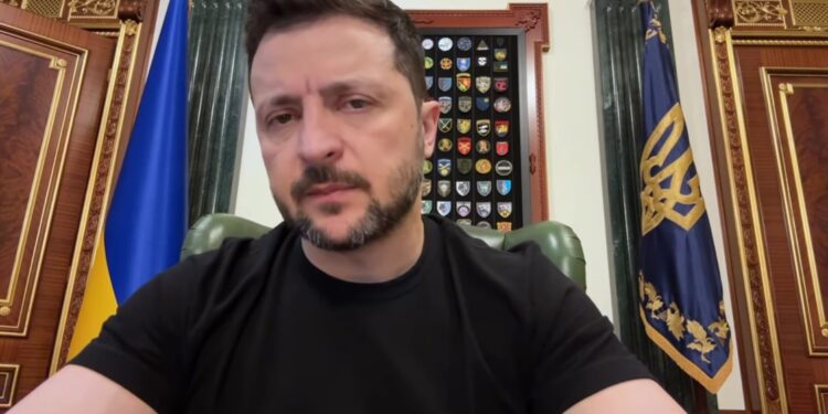 «Замовчувати те, що це саме Росія вбиває дітей балістикою, – це неправильно, це небезпечно», – звернення Зеленського (ВІДЕО)